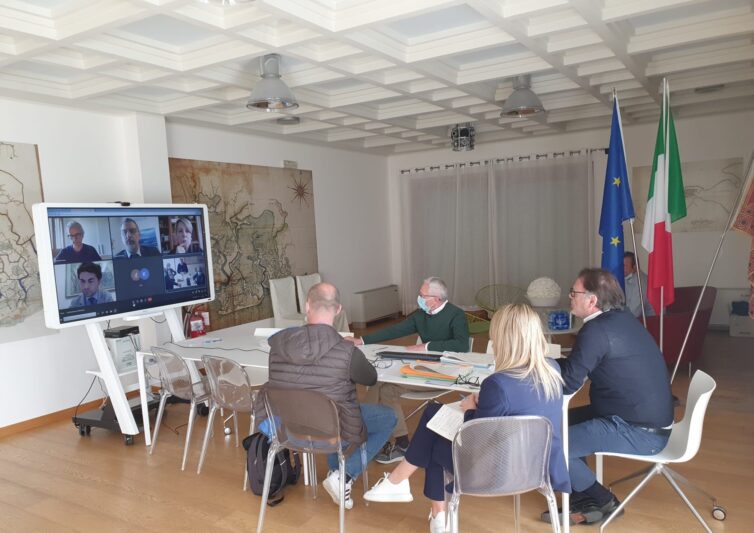 Incontro per l'area di Falconera